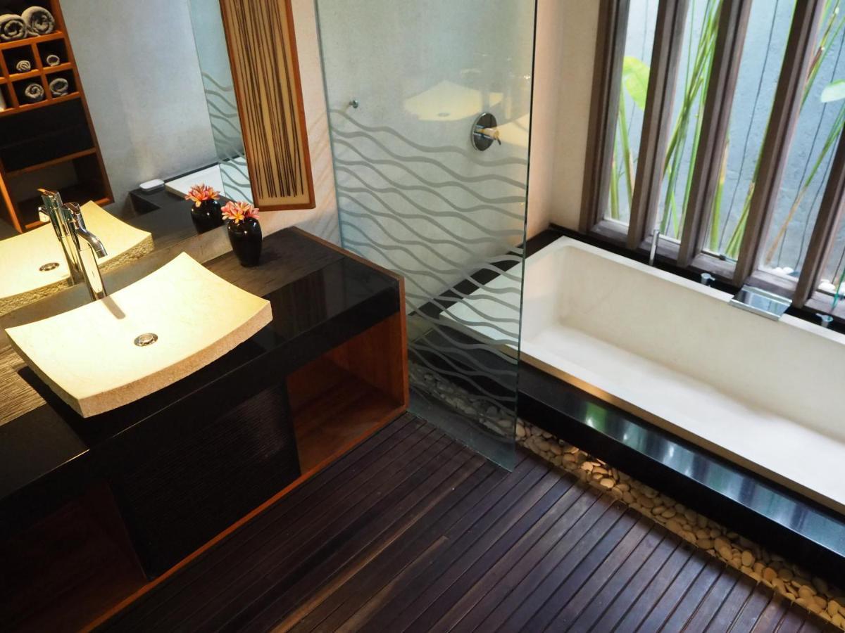 Pronoia Beach Resort Jimbaran Buitenkant foto
