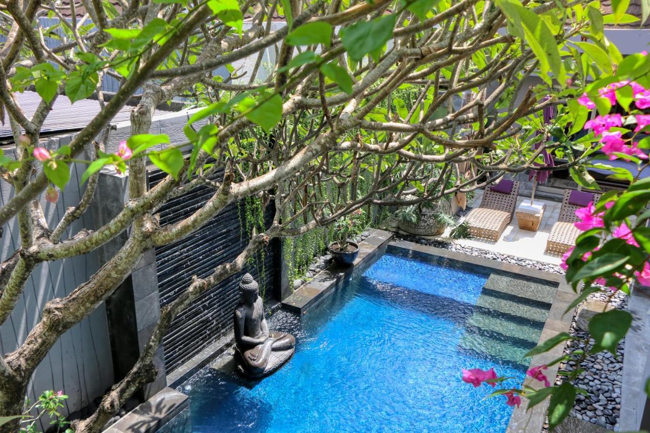 Pronoia Beach Resort Jimbaran Buitenkant foto