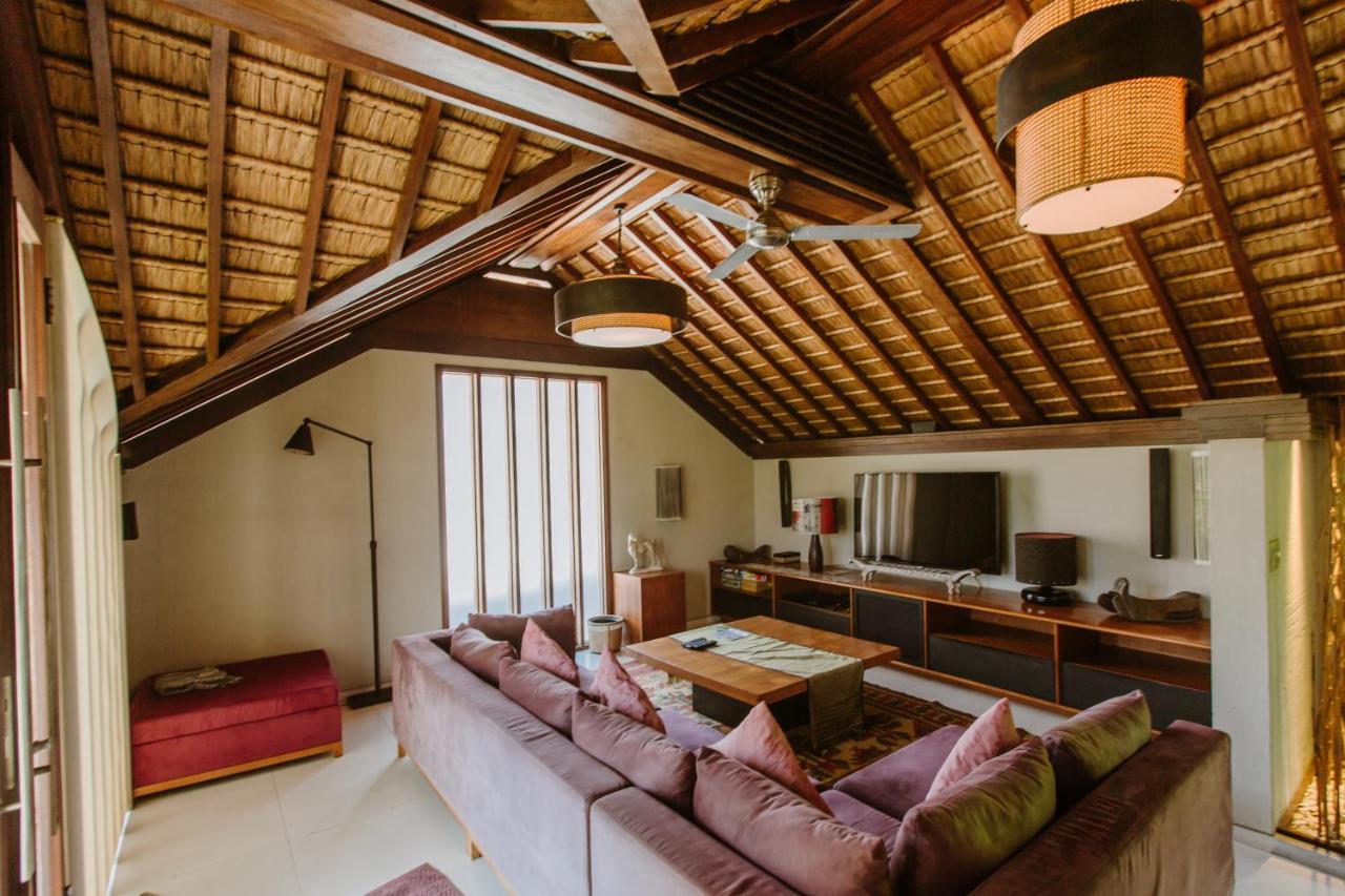 Pronoia Beach Resort Jimbaran Buitenkant foto