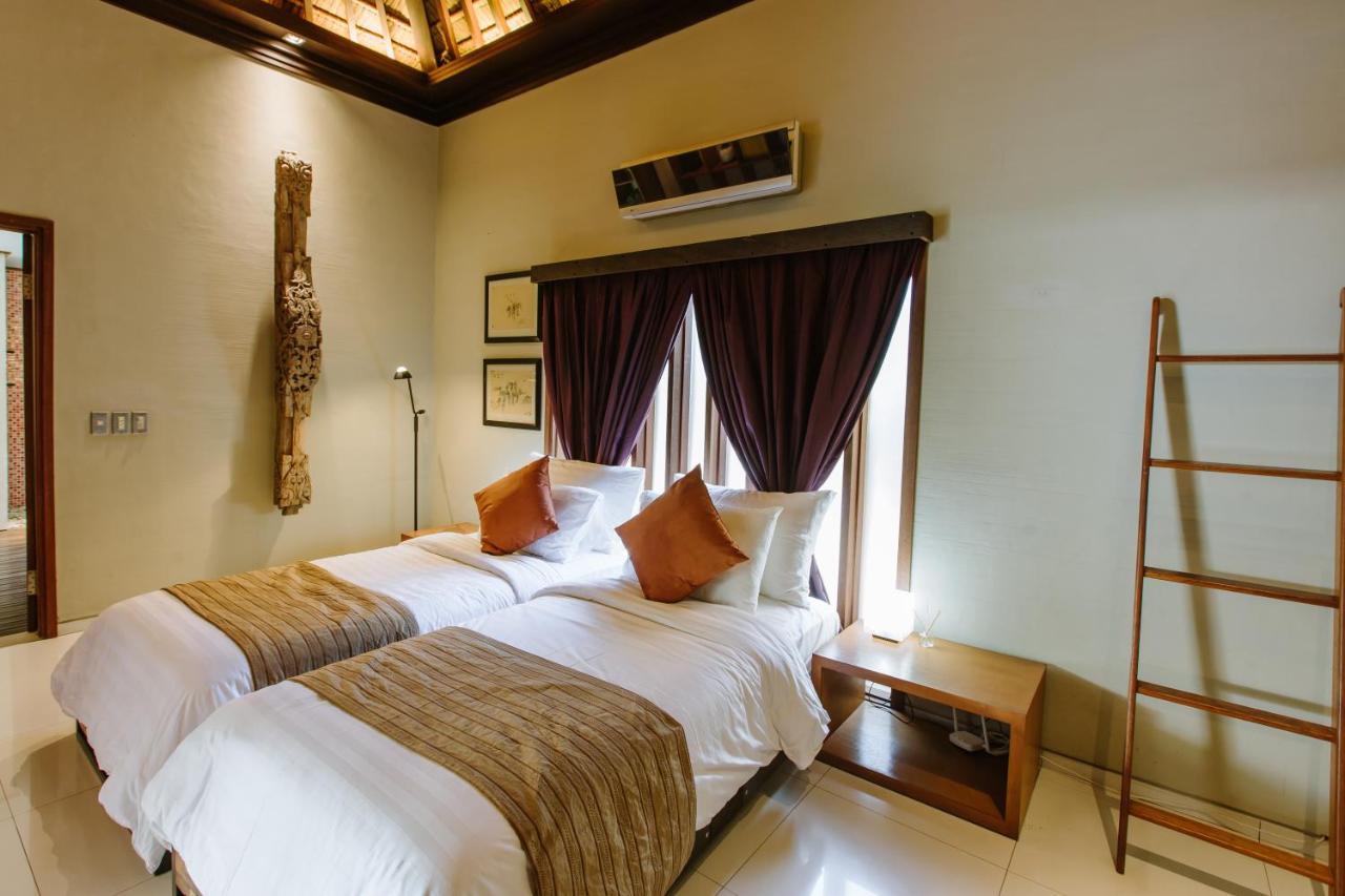 Pronoia Beach Resort Jimbaran Buitenkant foto