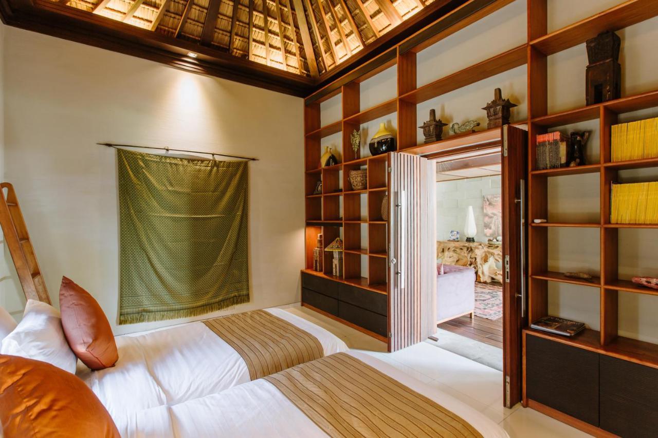 Pronoia Beach Resort Jimbaran Buitenkant foto