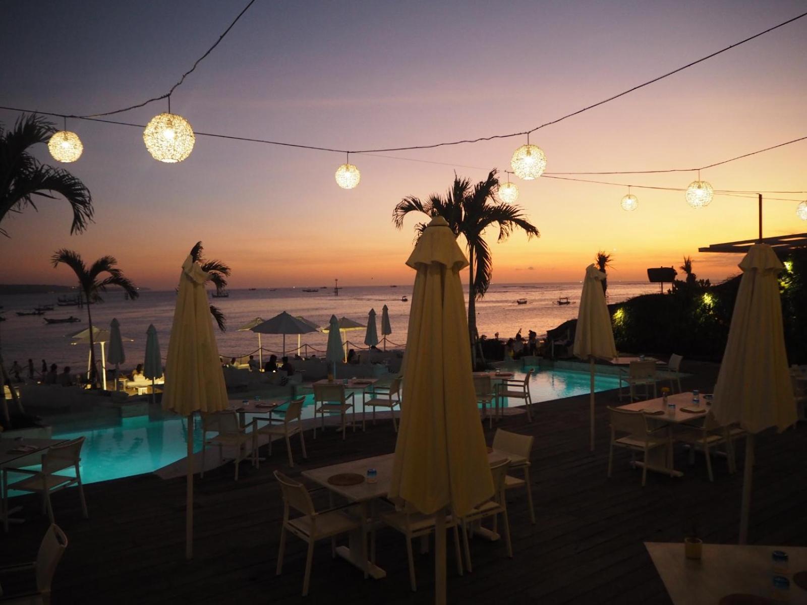Pronoia Beach Resort Jimbaran Buitenkant foto