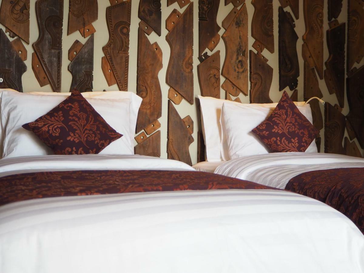 Pronoia Beach Resort Jimbaran Buitenkant foto